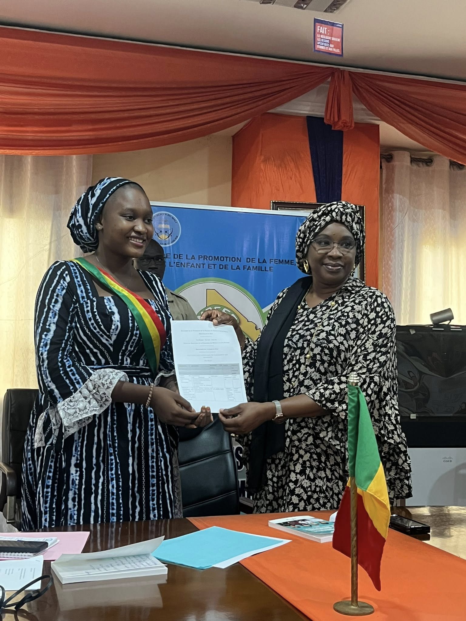 Rencontre institutionnelle avec des représentants du Parlement des Enfants du Mali